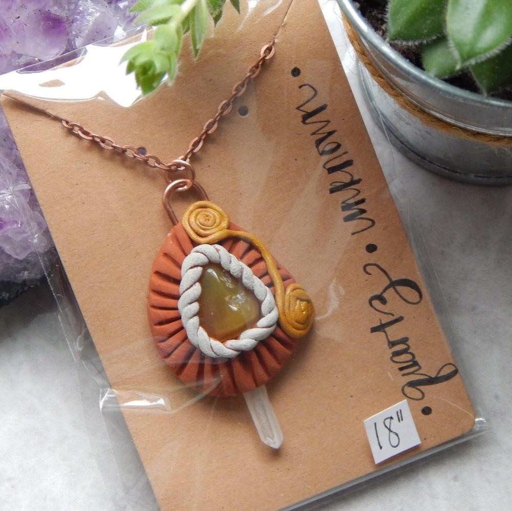 Handmade necklace with quartz crystal